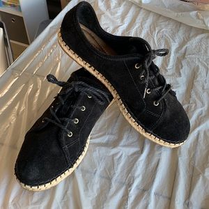 Born, Esperderill black suede leather, size 10